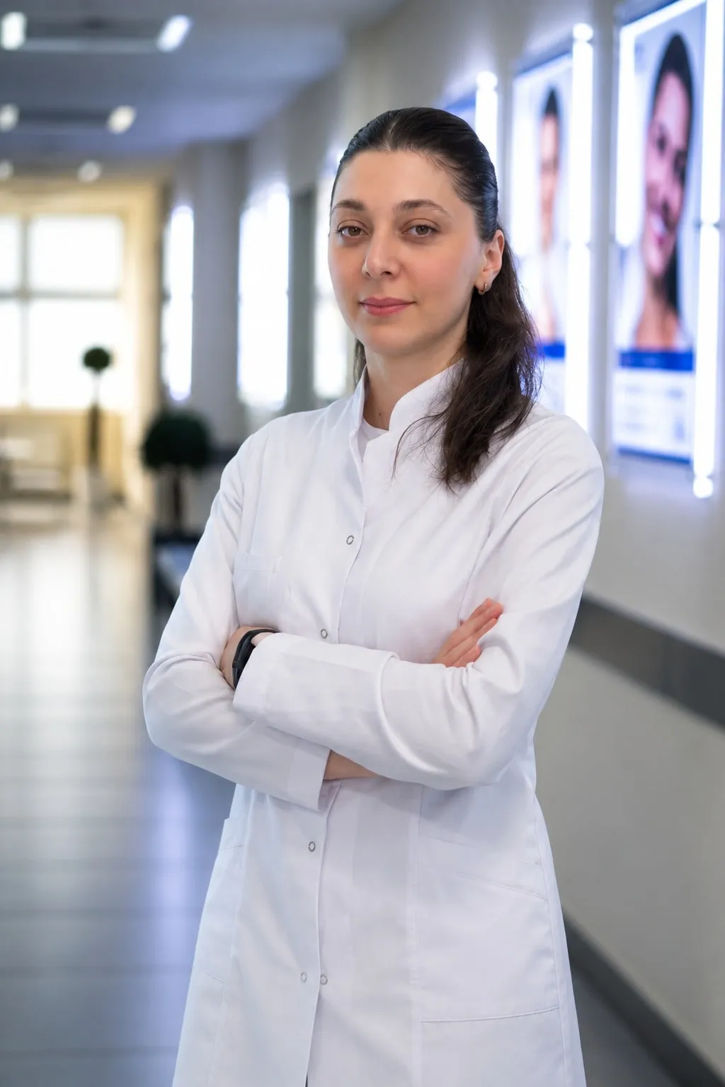 ექიმი თინათინ რაზმაძე, დერმატოლოგი · დერმატოკოსმეტოლოგი